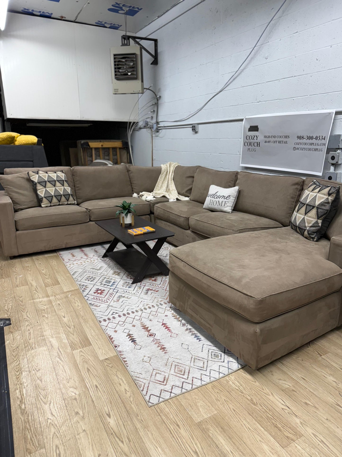 Room and Board Sectional w/ Queen Pullout Sleeper