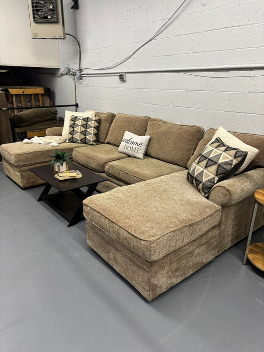 Rowe Double-Chaise Sectional – High-End Comfort & Plush Neutral Fabri