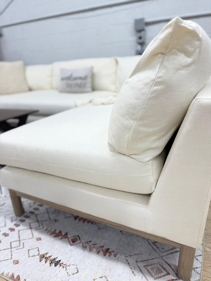 NEW West Elm Hargrove 2-Piece Bumper Chaise Sectional Sofa