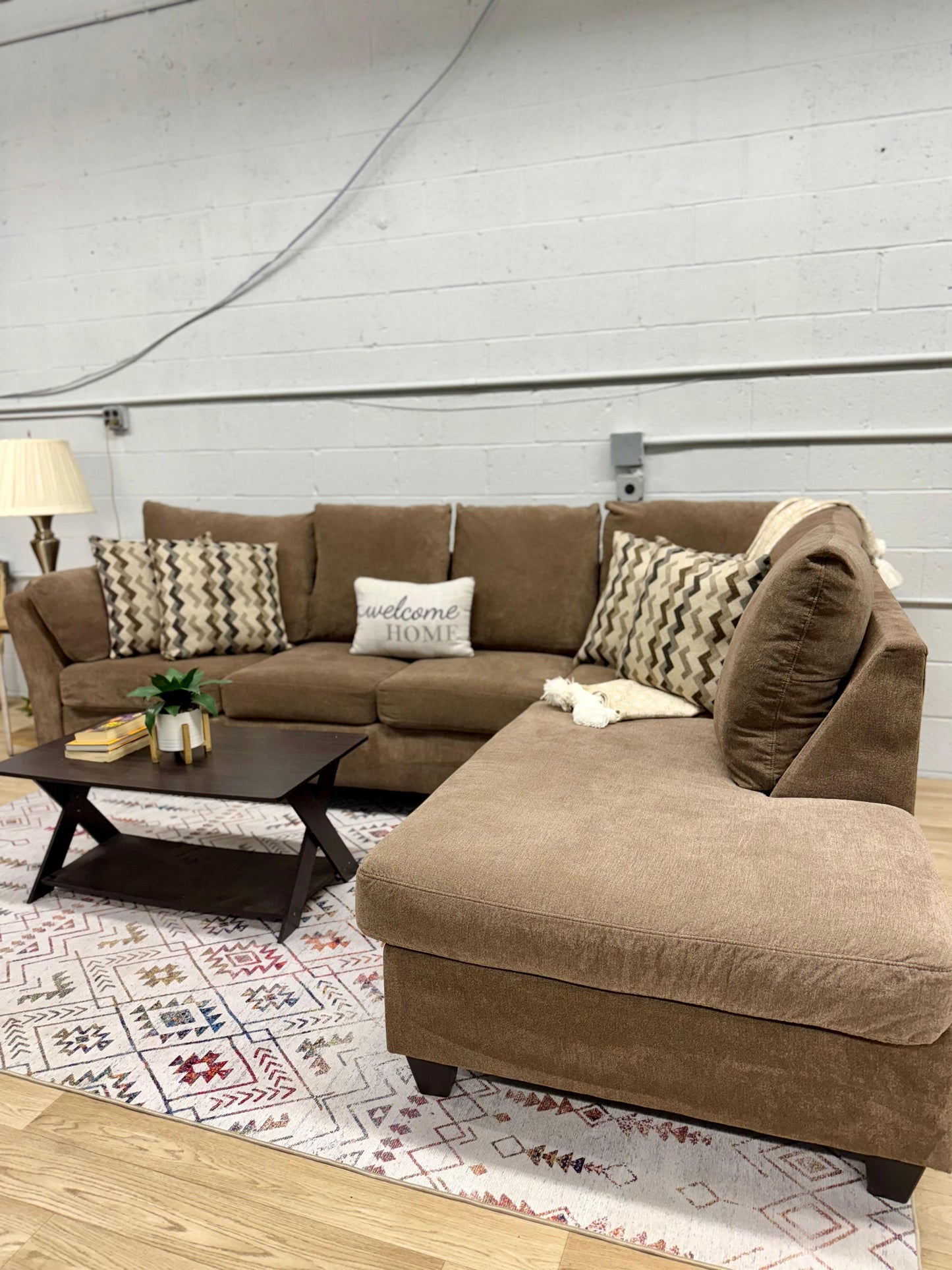 Bob’s Sectional Sofa with Chaise