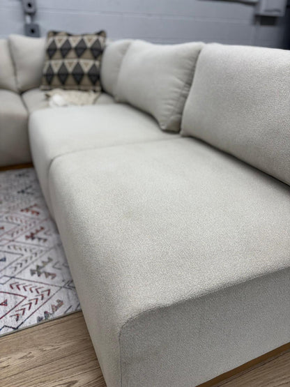 Henredon Murphy Modular Sectional with Ottoman – Fabric Upholstery
