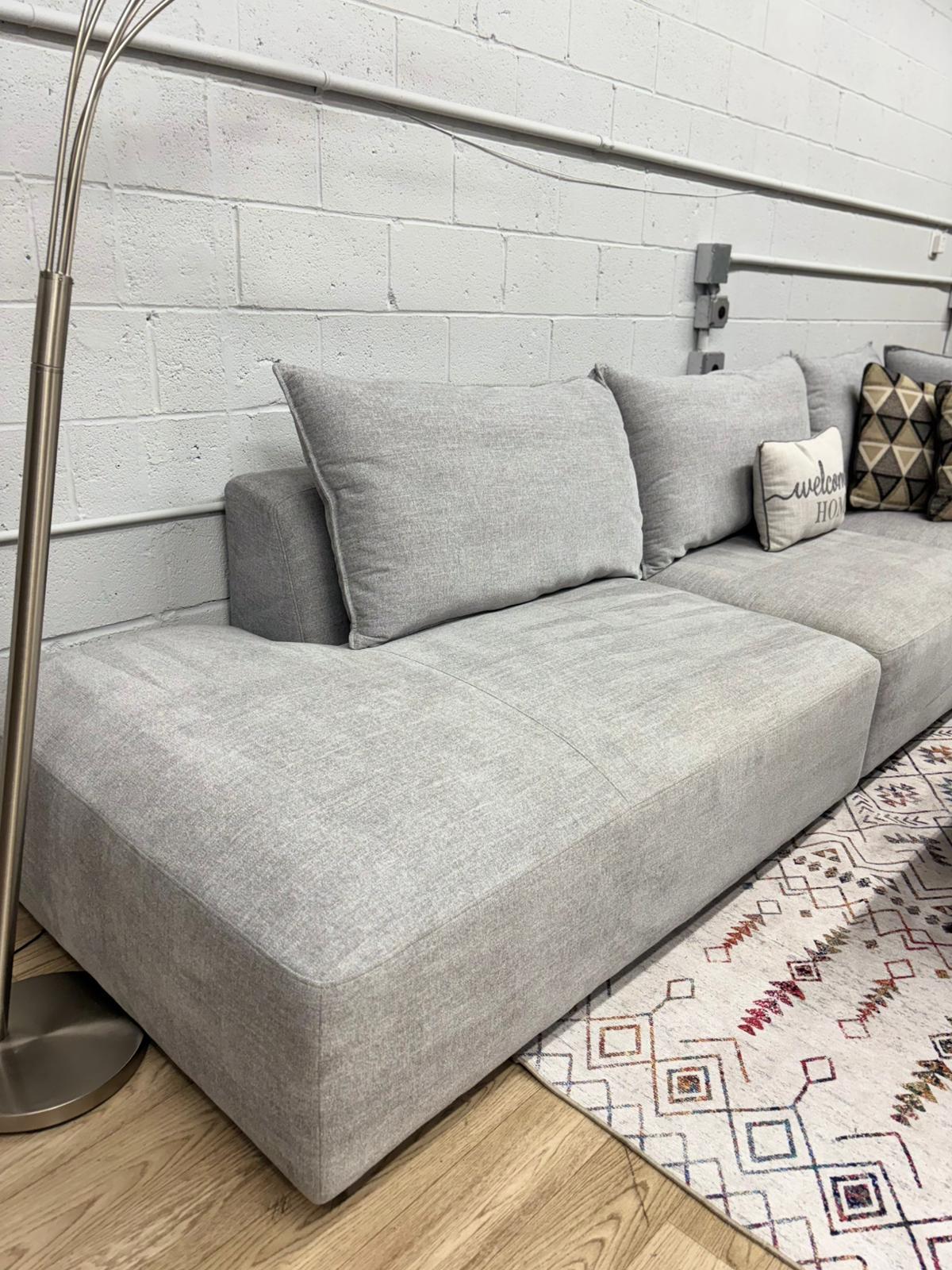 Macon 3-Piece Fabric Modular Sectional – Light Gray