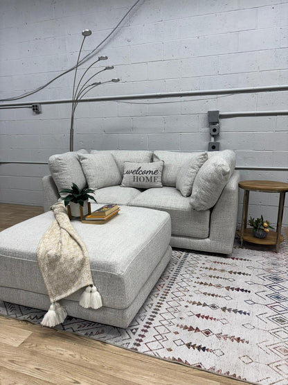 Costco Dayna 3-Piece Modular Sectional (Delivery Available)