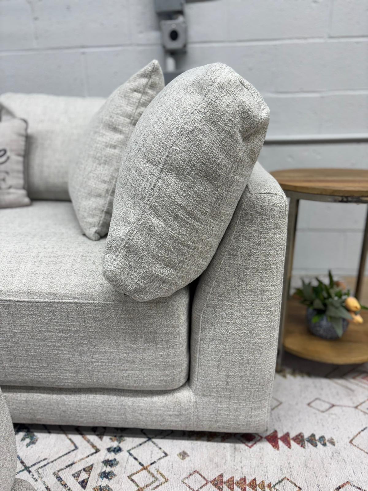 Costco Dayna 3-Piece Modular Sectional (Delivery Available)