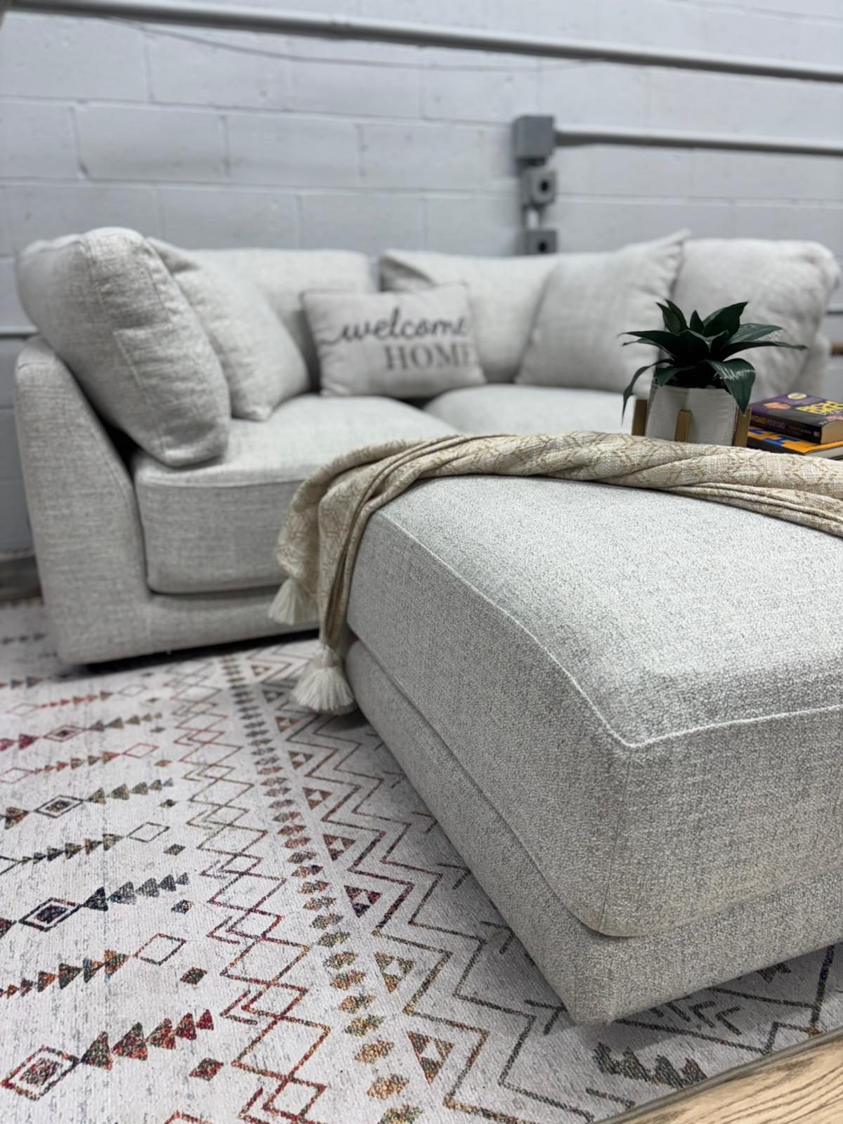 Costco Dayna 3-Piece Modular Sectional (Delivery Available)