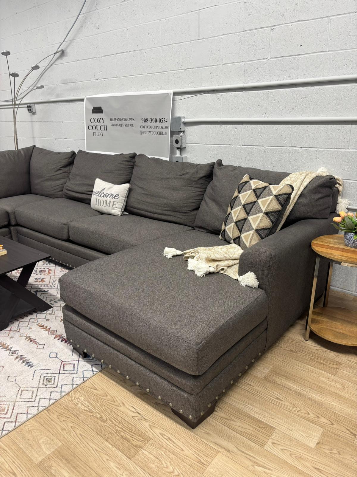 Large Gray 4-Piece Sectional w/ Chaise