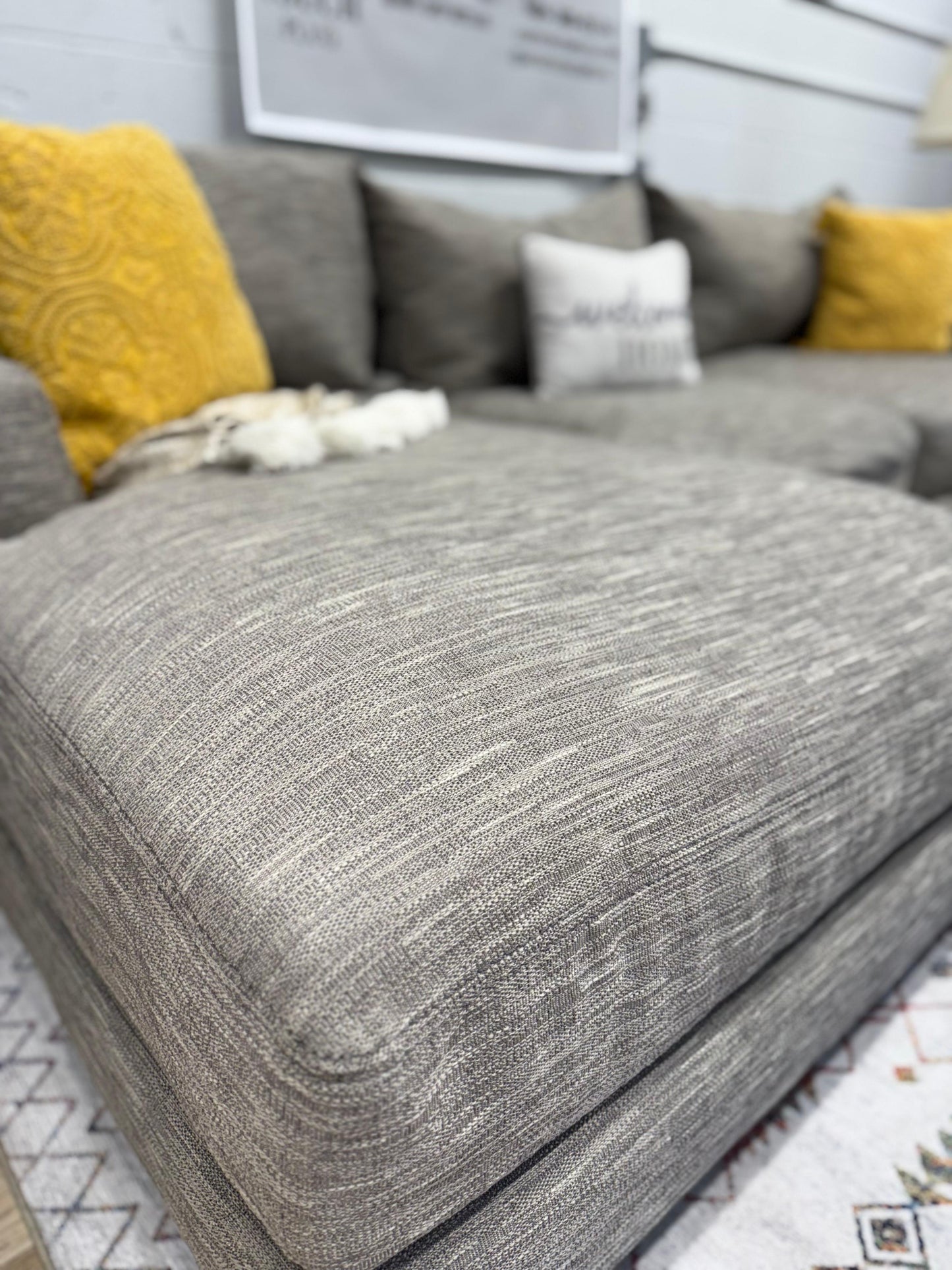 Modern Gray 2-Piece Sectional Sofa w/ Chaise