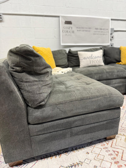 Thomasville Tisdale 5pc Sectional – Charcoal Gray
